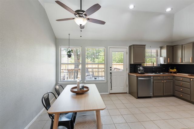 304 W Windsor Drive, Denton, TX 76207