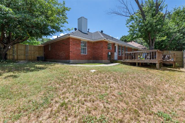 304 W Windsor Drive, Denton, TX 76207