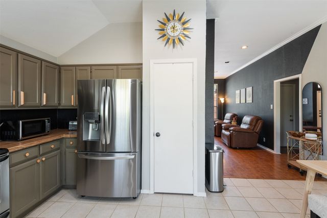 304 W Windsor Drive, Denton, TX 76207