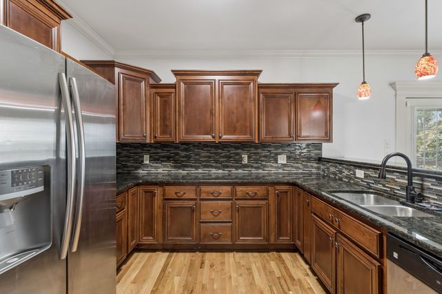 1342 Royal Oak Ave, Murfreesboro, TN 37129