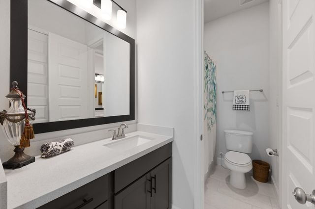 137 Sweeping Valley Drive, Montgomery, TX 77316