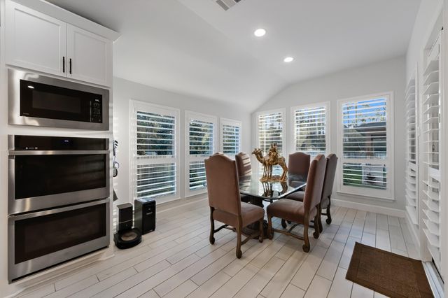 137 Sweeping Valley Drive, Montgomery, TX 77316