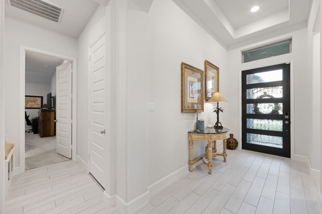 137 Sweeping Valley Drive, Montgomery, TX 77316