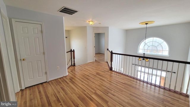 12132 TANGO LN, Woodbridge, VA 22193