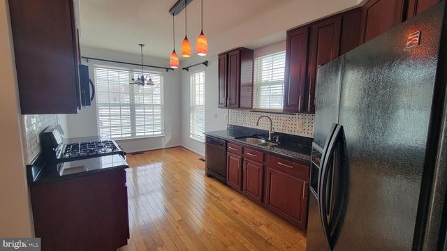 12132 TANGO LN, Woodbridge, VA 22193