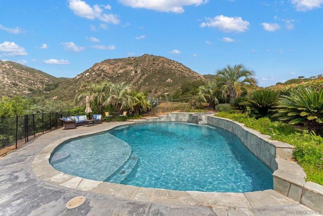 15945 Shalom, Ramona, CA 92065