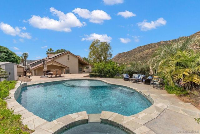 15945 Shalom, Ramona, CA 92065