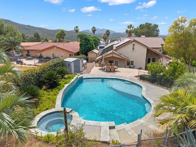 15945 Shalom, Ramona, CA 92065