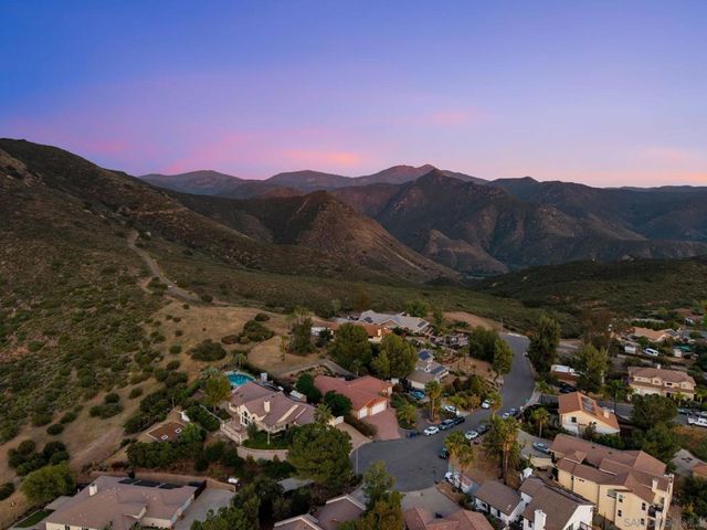 15945 Shalom, Ramona, CA 92065