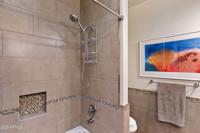 10195 E CORRINE Drive, Scottsdale, AZ 85260