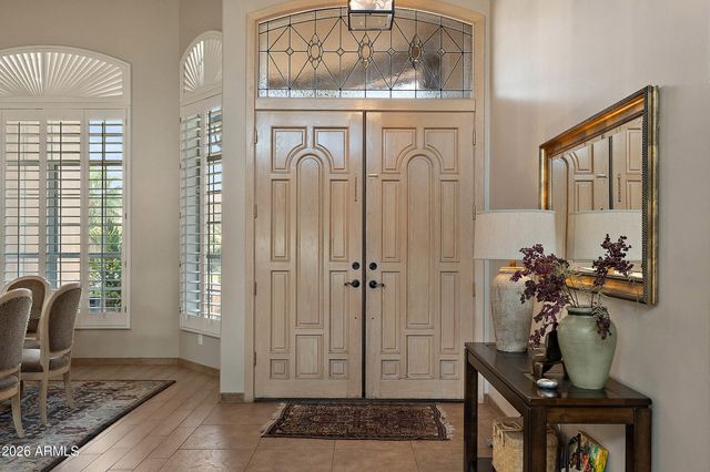 10195 E CORRINE Drive, Scottsdale, AZ 85260