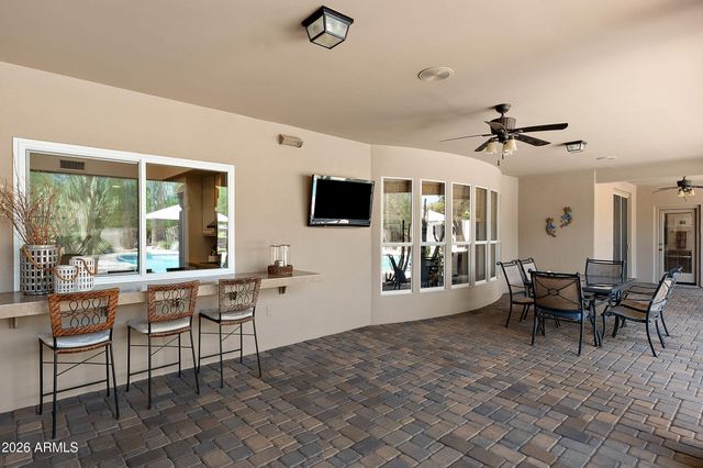 10195 E CORRINE Drive, Scottsdale, AZ 85260