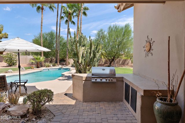 10195 E CORRINE Drive, Scottsdale, AZ 85260