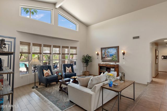 10195 E CORRINE Drive, Scottsdale, AZ 85260