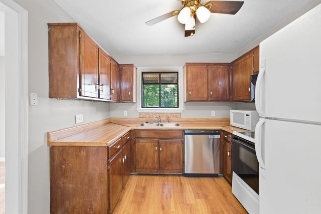 3379 Oak Trees Ct, Antioch, TN 37013