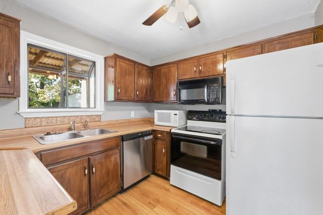 3379 Oak Trees Ct, Antioch, TN 37013