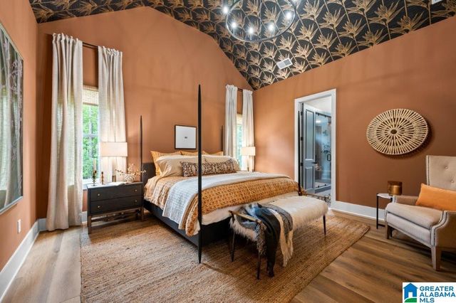 6152 LYNTON DRIVE, Hoover, AL 35244