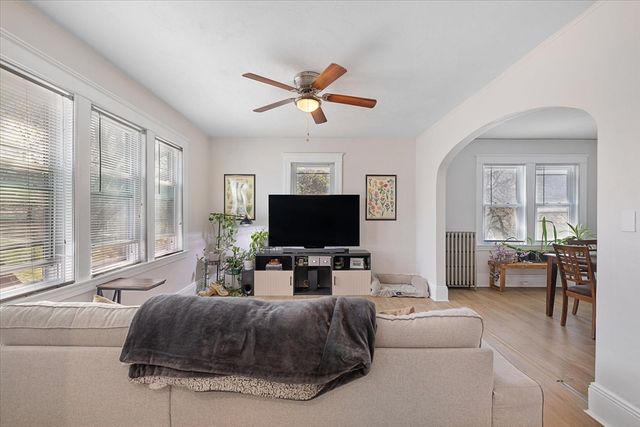 39 Boyd St, Worcester, MA 01606