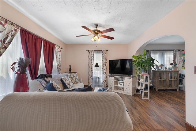 39 Boyd St, Worcester, MA 01606