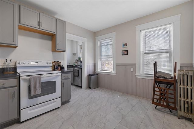 39 Boyd St, Worcester, MA 01606