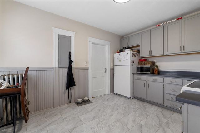 39 Boyd St, Worcester, MA 01606