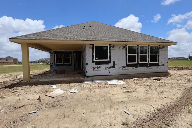 4249 White Spring Lane, League City, TX 77573
