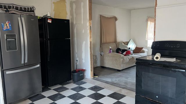 1301 Hempstead Avenue, Pasadena, TX 77506