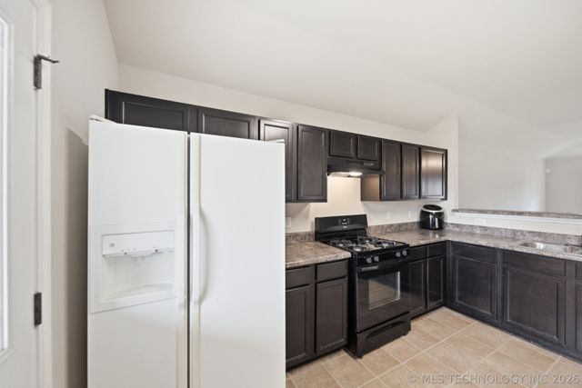 4681 E 148th Place S, Bixby, OK 74008