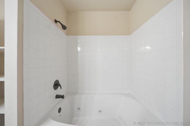 4681 E 148th Place S, Bixby, OK 74008