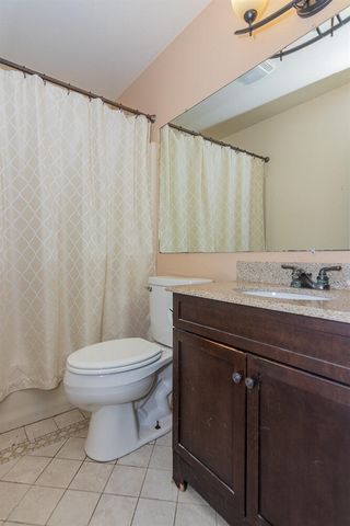 24271 Thousand Oaks Drive, Mattawan, MI 49071