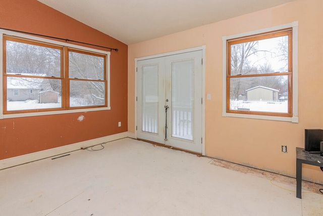 24271 Thousand Oaks Drive, Mattawan, MI 49071