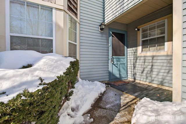 3 Spaulding Drive A, Monroe, NJ 08831