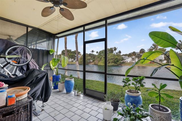 8330 SW 154th Avenue 35, Miami, FL 33193
