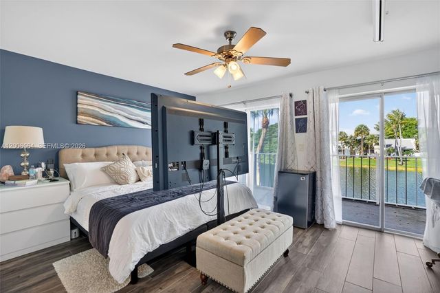 8330 SW 154th Avenue 35, Miami, FL 33193