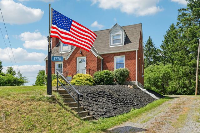 1770 Locust ROAD, Franklin Park, PA 15143