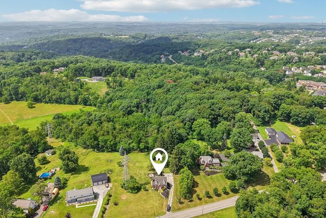 1770 Locust ROAD, Franklin Park, PA 15143