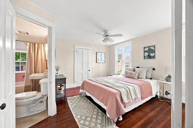46 Finn St, Northampton, MA 01060