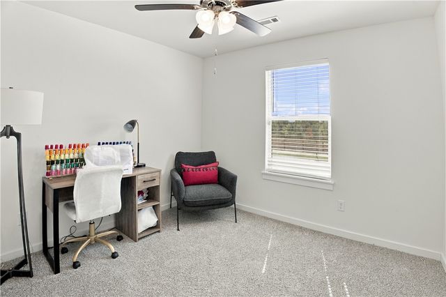 2687 Snowball Drive, Fayetteville, AR 72704