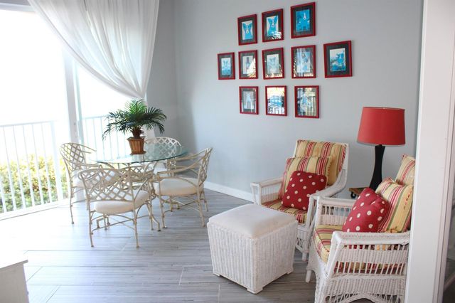 3 E Harbour Isle Drive E 204, Fort Pierce, FL 34949