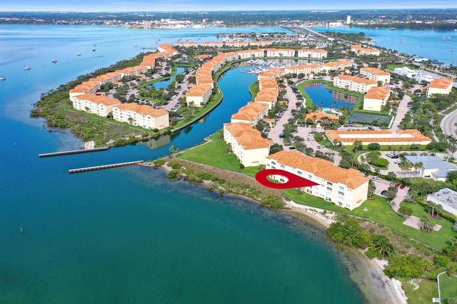 3 E Harbour Isle Drive E 204, Fort Pierce, FL 34949