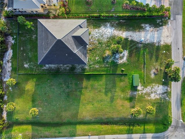 3716 Margina CIR, Bonita Springs, FL 34134