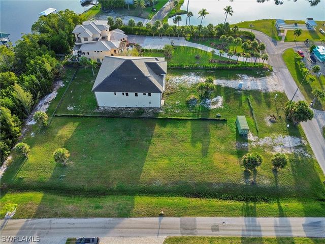 3716 Margina CIR, Bonita Springs, FL 34134