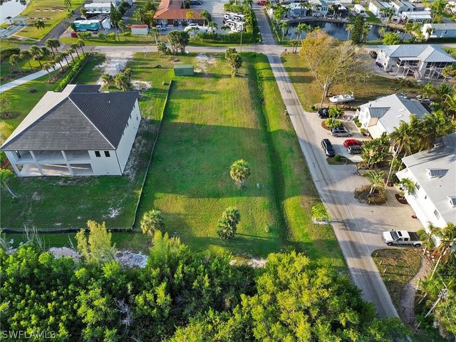 3716 Margina CIR, Bonita Springs, FL 34134