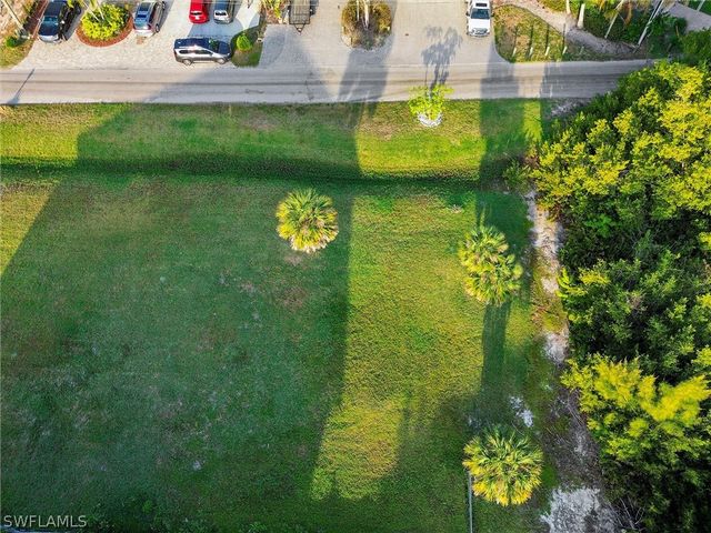 3716 Margina CIR, Bonita Springs, FL 34134