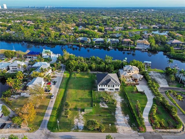 3716 Margina CIR, Bonita Springs, FL 34134