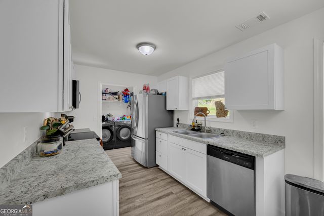 140 Rustwood Drive, Athens, GA 30606