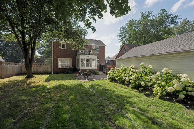 2905 47th Street, Des Moines, IA 50310