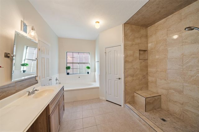 3223 Longhorn Circle, Manvel, TX 77578