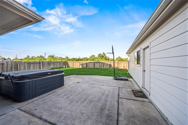 3223 Longhorn Circle, Manvel, TX 77578