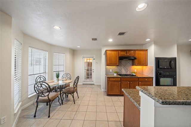 3223 Longhorn Circle, Manvel, TX 77578